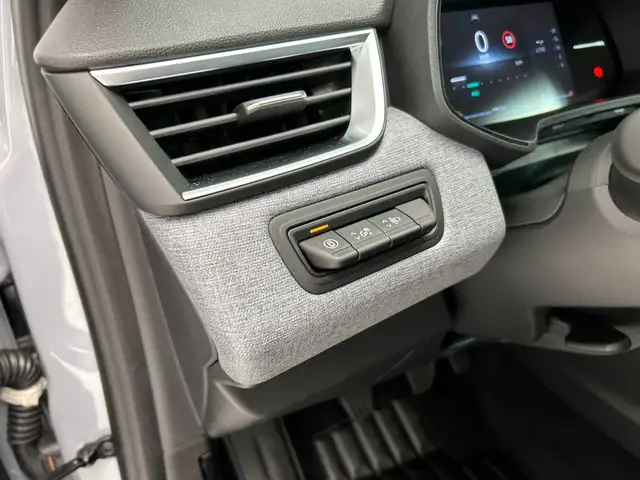 Renault Clio view 14