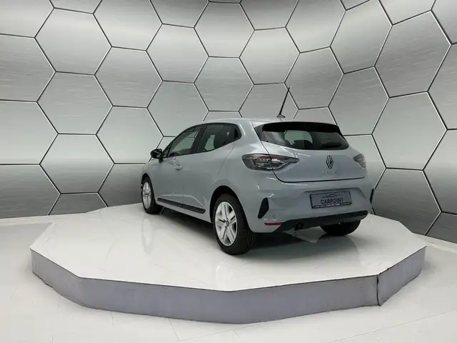 Renault Clio view 4