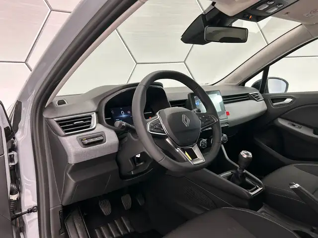 Renault Clio view 12