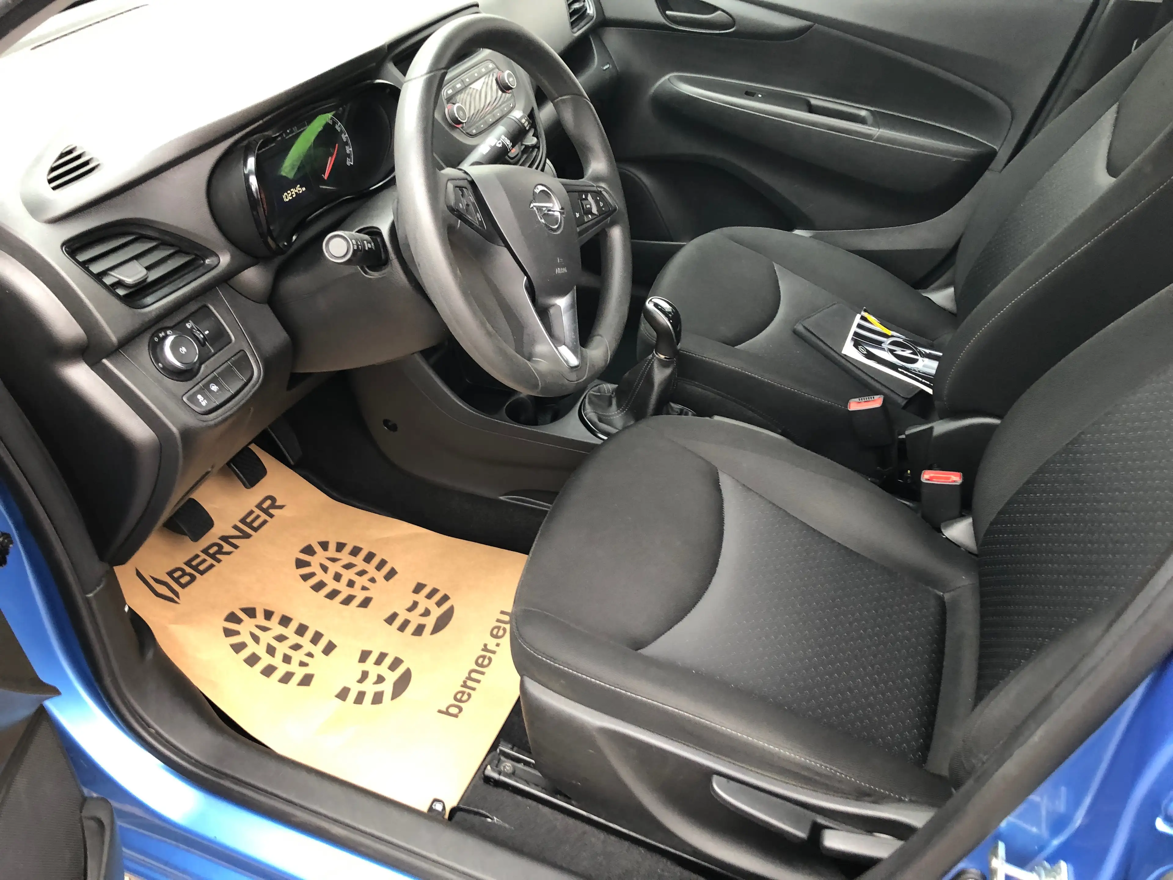 Opel Karl Karl 1,0 Österreich Edition #ÖAMTC-PICKERL — photo 4