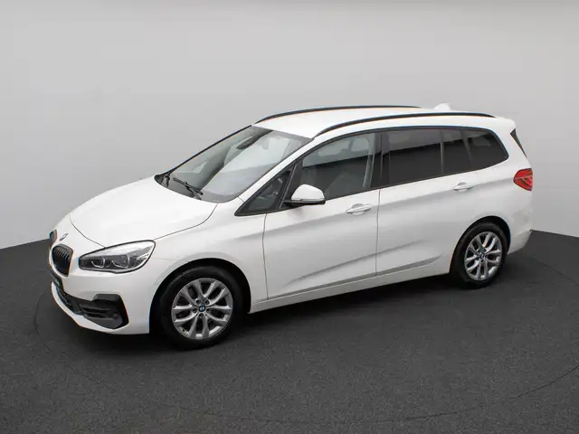 BMW 2 Series view 12
