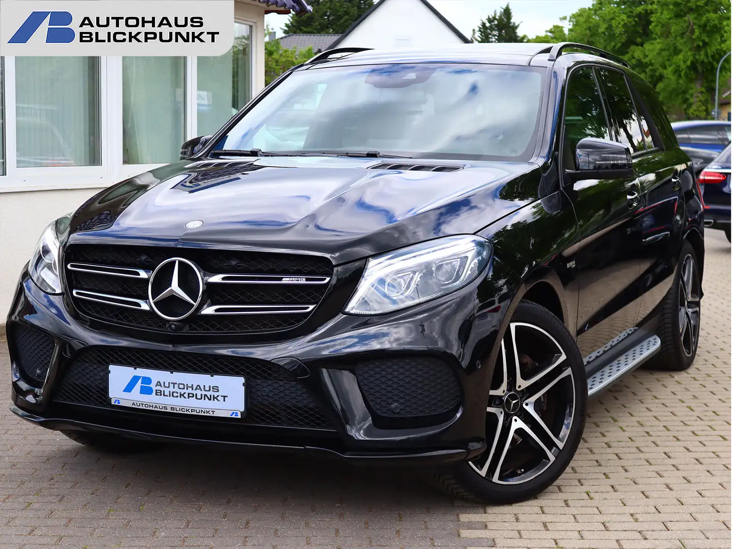 Mercedes-Benz GLE 43 AMG 4M PANO+KAM360+H&K+MASSAGE+LED Schwarz - 1