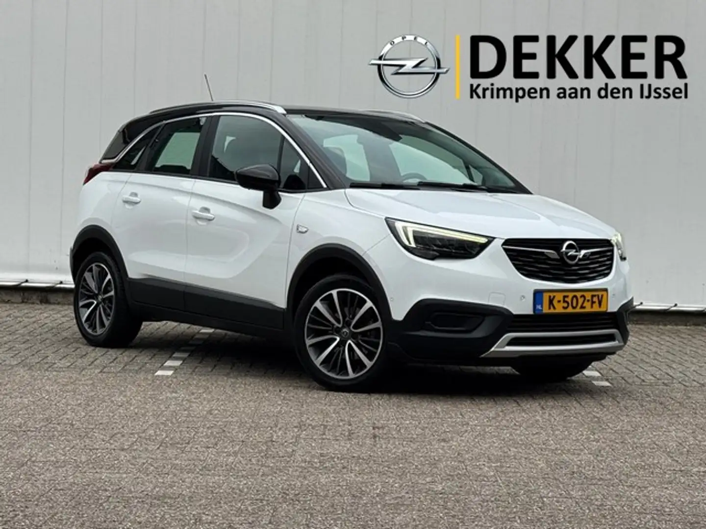 Opel Crossland X 1.2 Turbo Innovation met Navi/Camera, Dodehoek, 17 Wit - 1