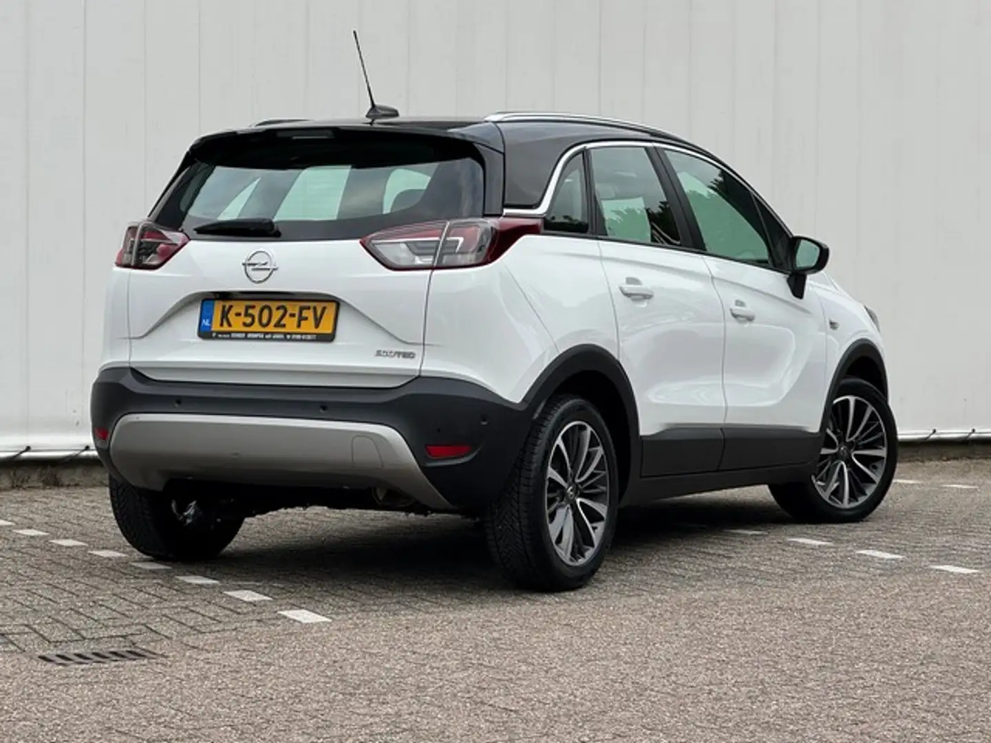 Opel Crossland X 1.2 Turbo Innovation met Navi/Camera, Dodehoek, 17 Wit - 2