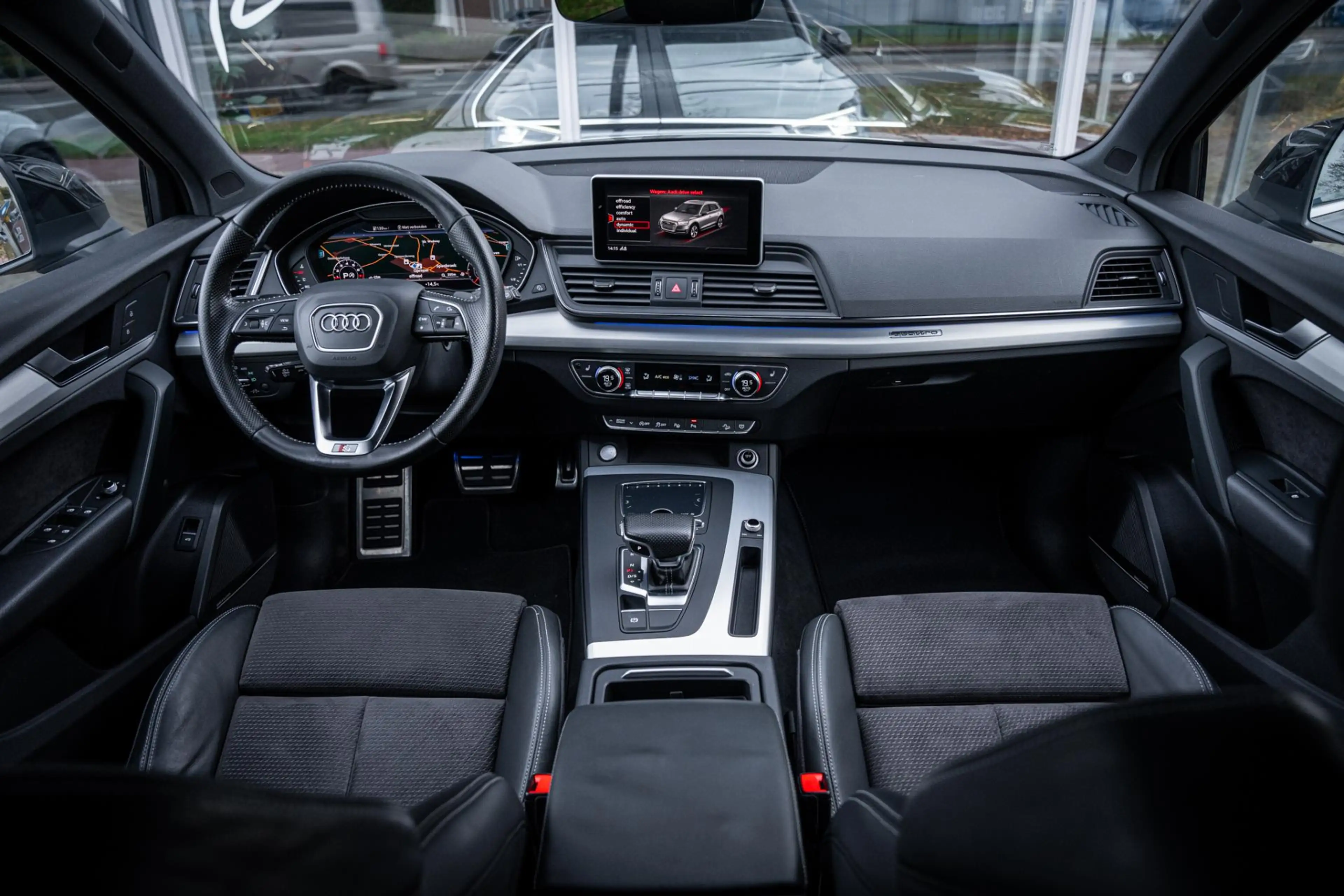 Audi Q5 RSQ5 Look|2.0 TFSI quattro Design Pro Line Plus|Ma — photo 3