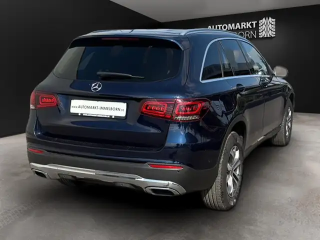 Mercedes-Benz GLC view 7