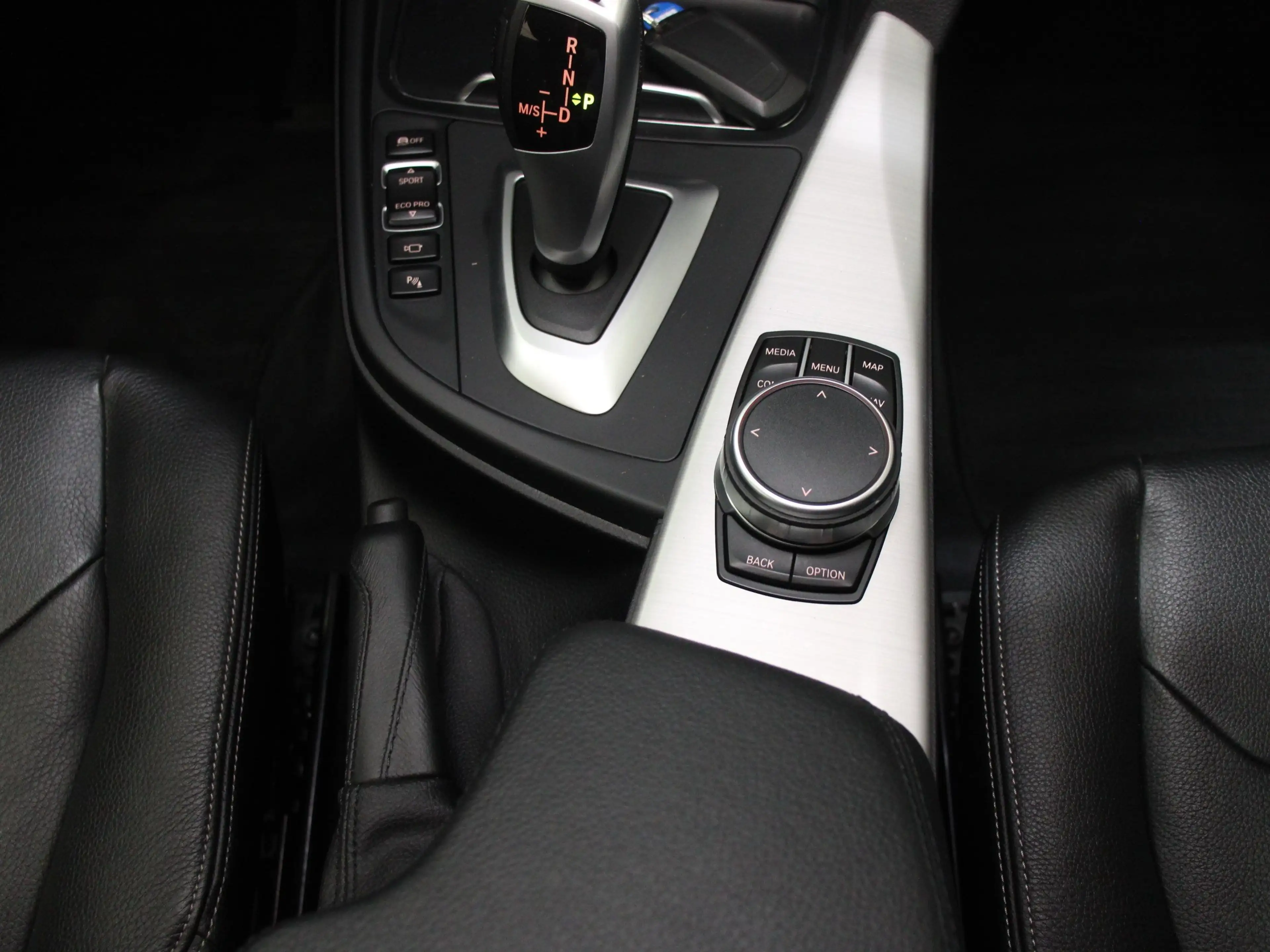 BMW 335 d xDrive Gran Turismo Luxury Line HiFi LED — photo 15
