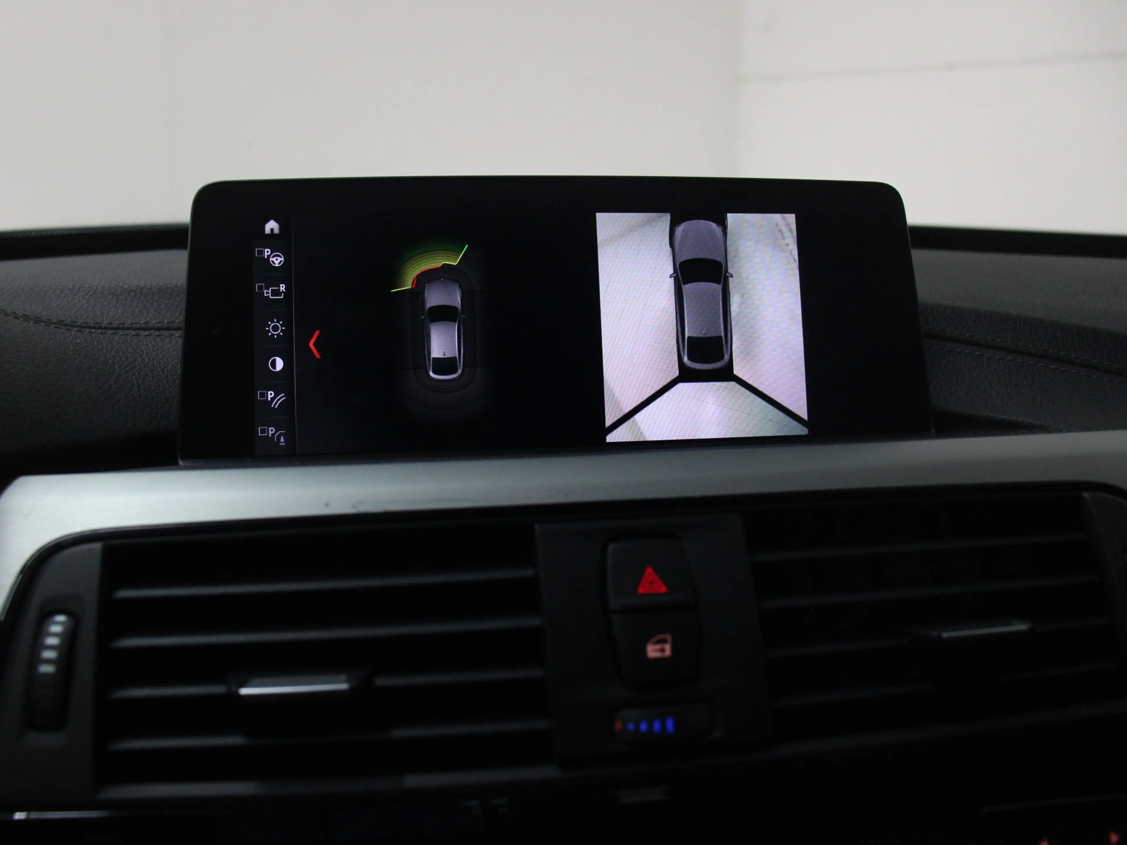 BMW 335 d xDrive Gran Turismo Luxury Line HiFi LED — photo 13