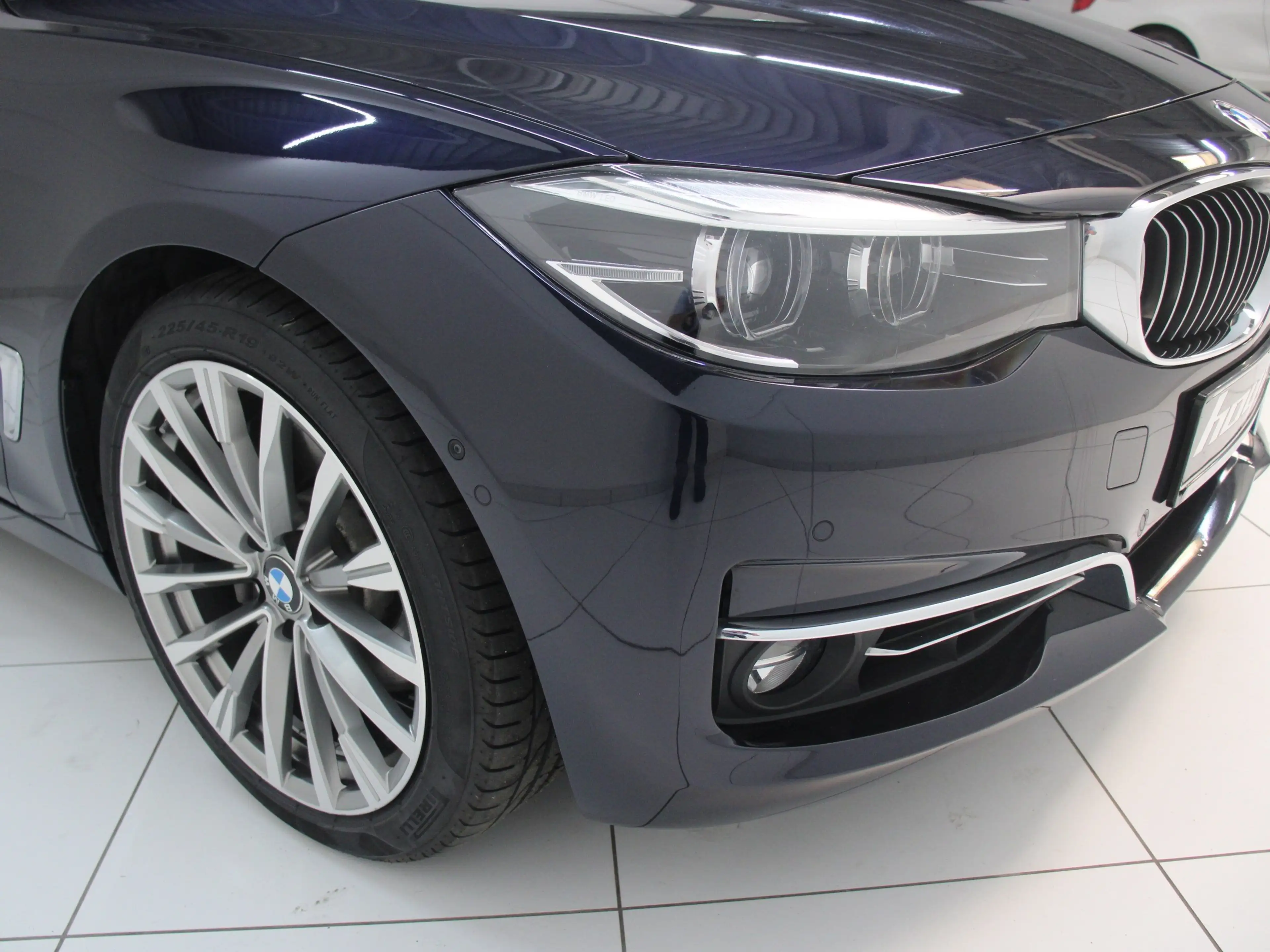 BMW 335 d xDrive Gran Turismo Luxury Line HiFi LED — photo 10
