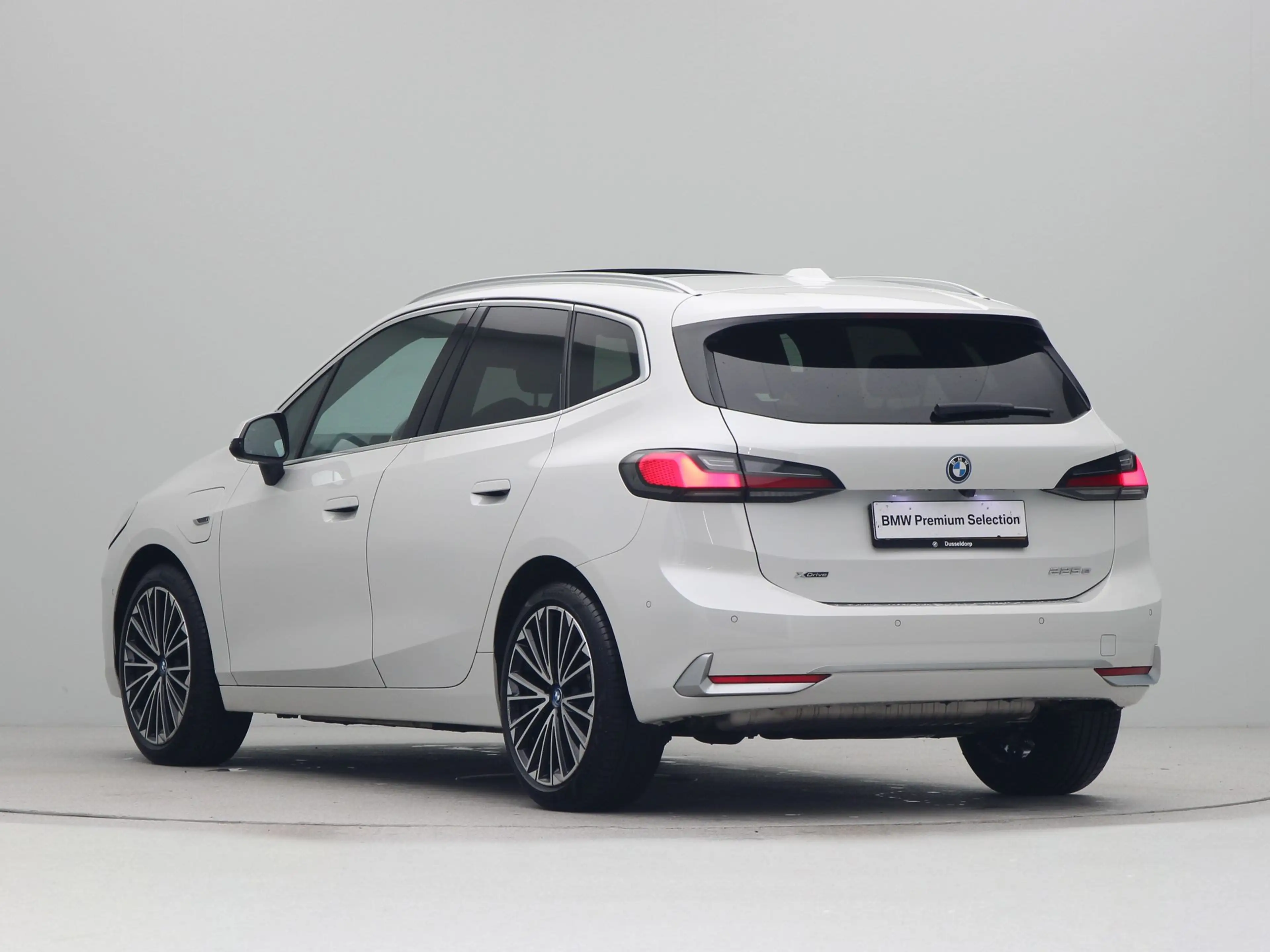 BMW 225 2 Serie Active Tourer 225e xDrive Luxury Line — photo 11