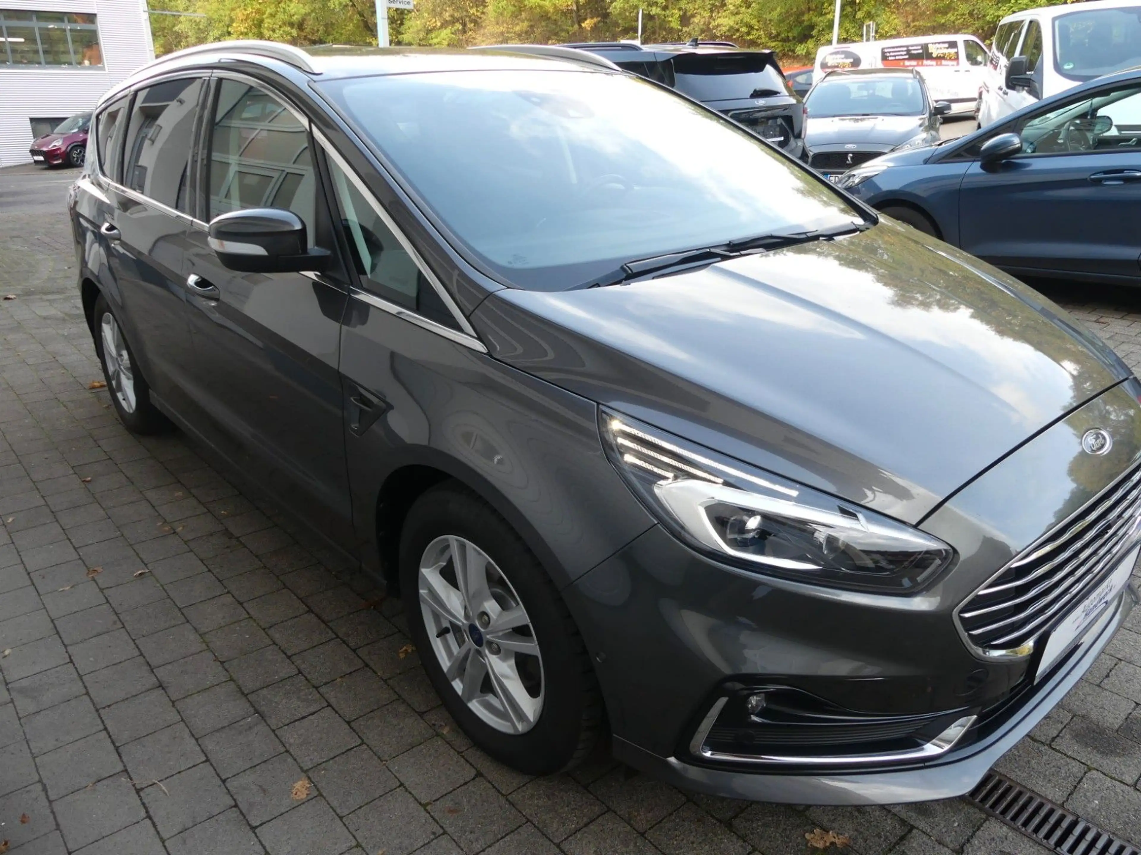 Ford S-Max S-MAX Titanium*AHK*Winterreifen — photo 4