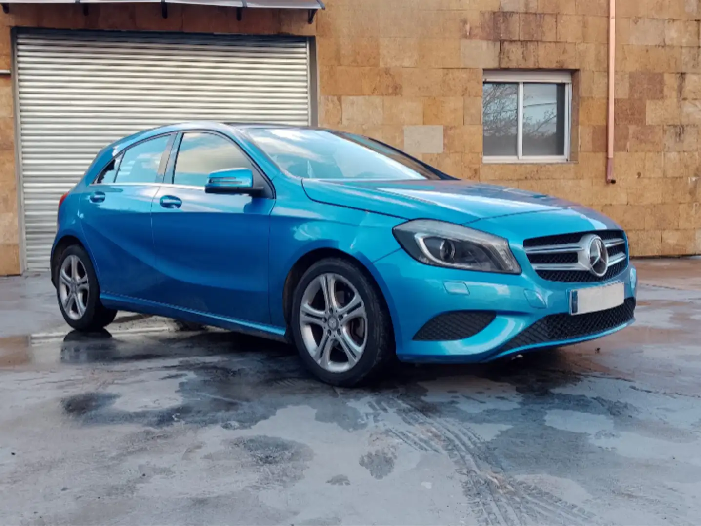 Mercedes-Benz A 200 200CDI BE AMG Sport Azul - 1