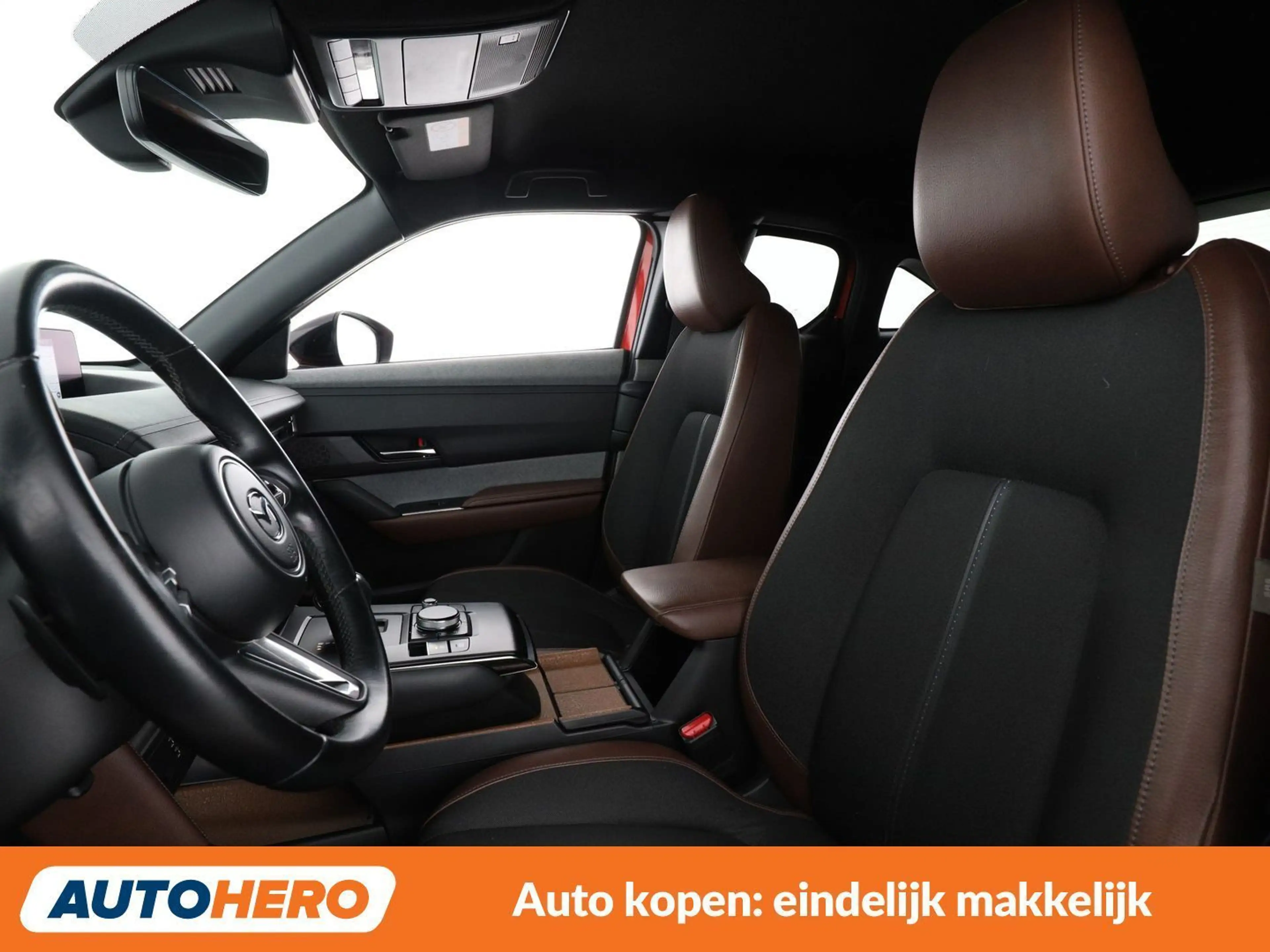 Mazda MX-30 electric drive 105 kW — photo 10