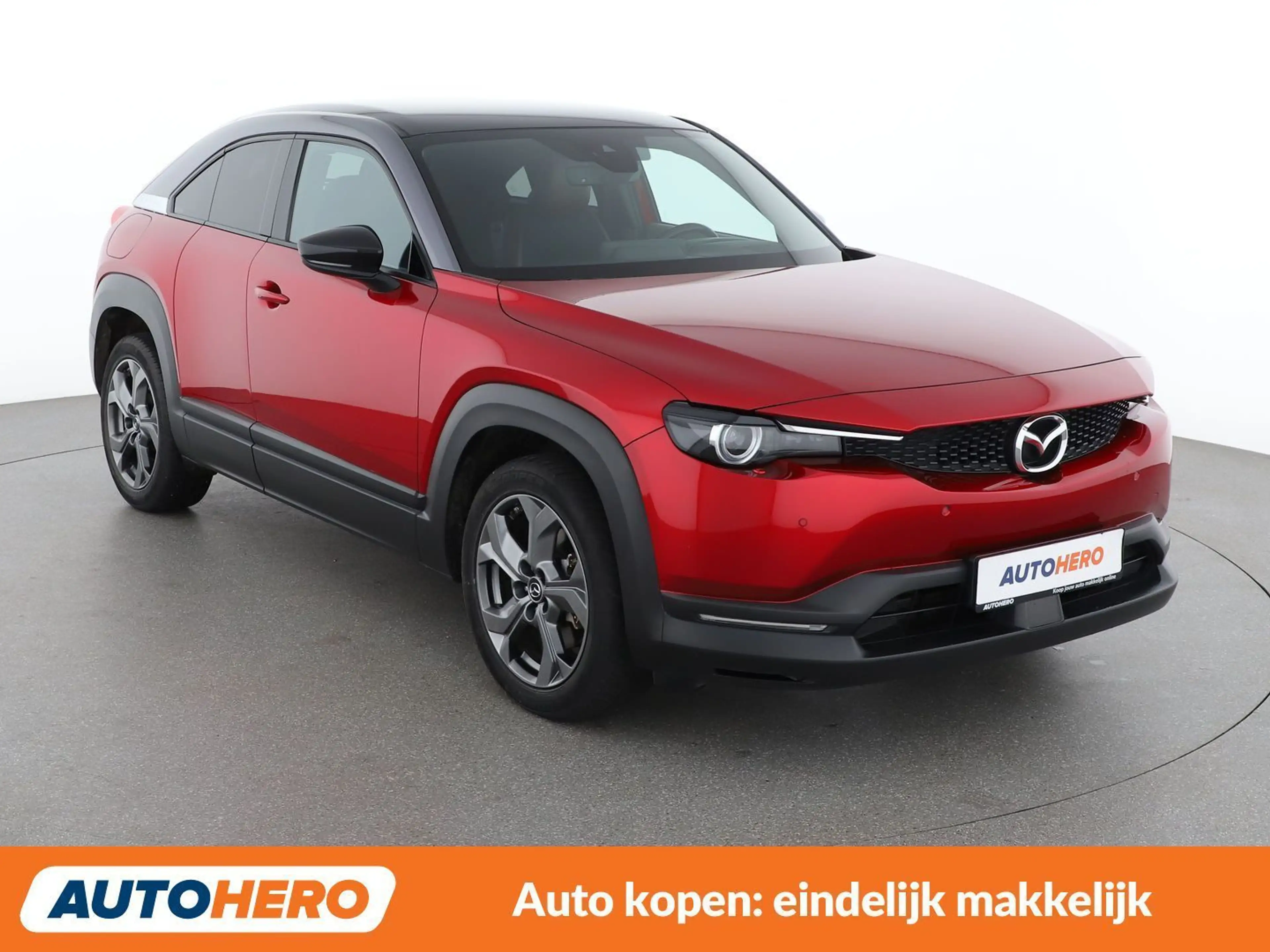 Mazda MX-30 electric drive 105 kW — photo 8