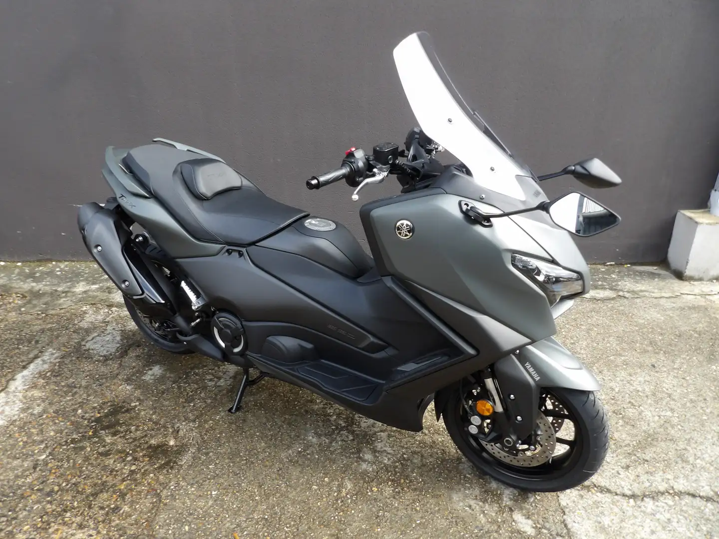 Yamaha TMAX 560 Vert - 1