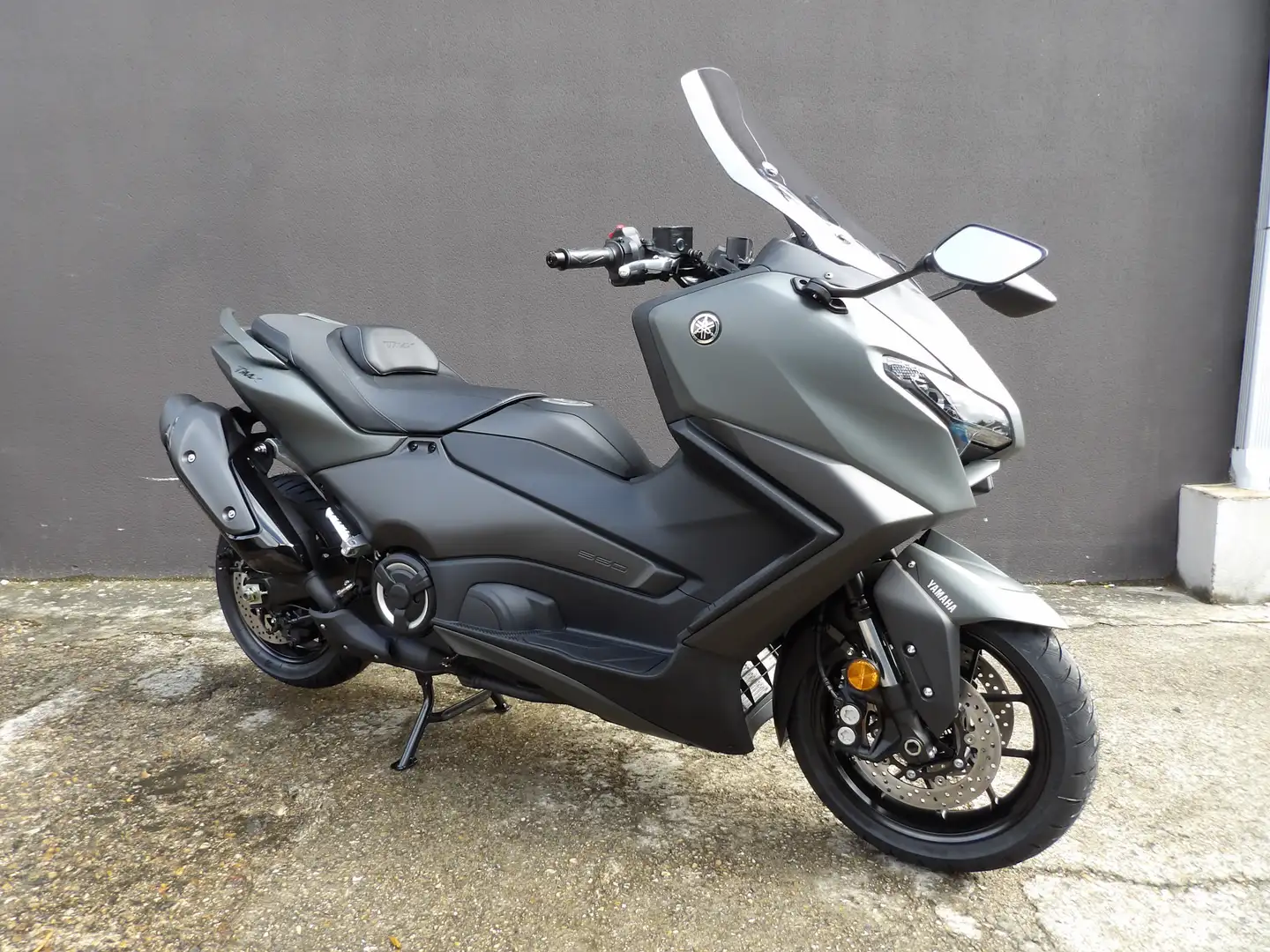 Yamaha TMAX 560 Vert - 2