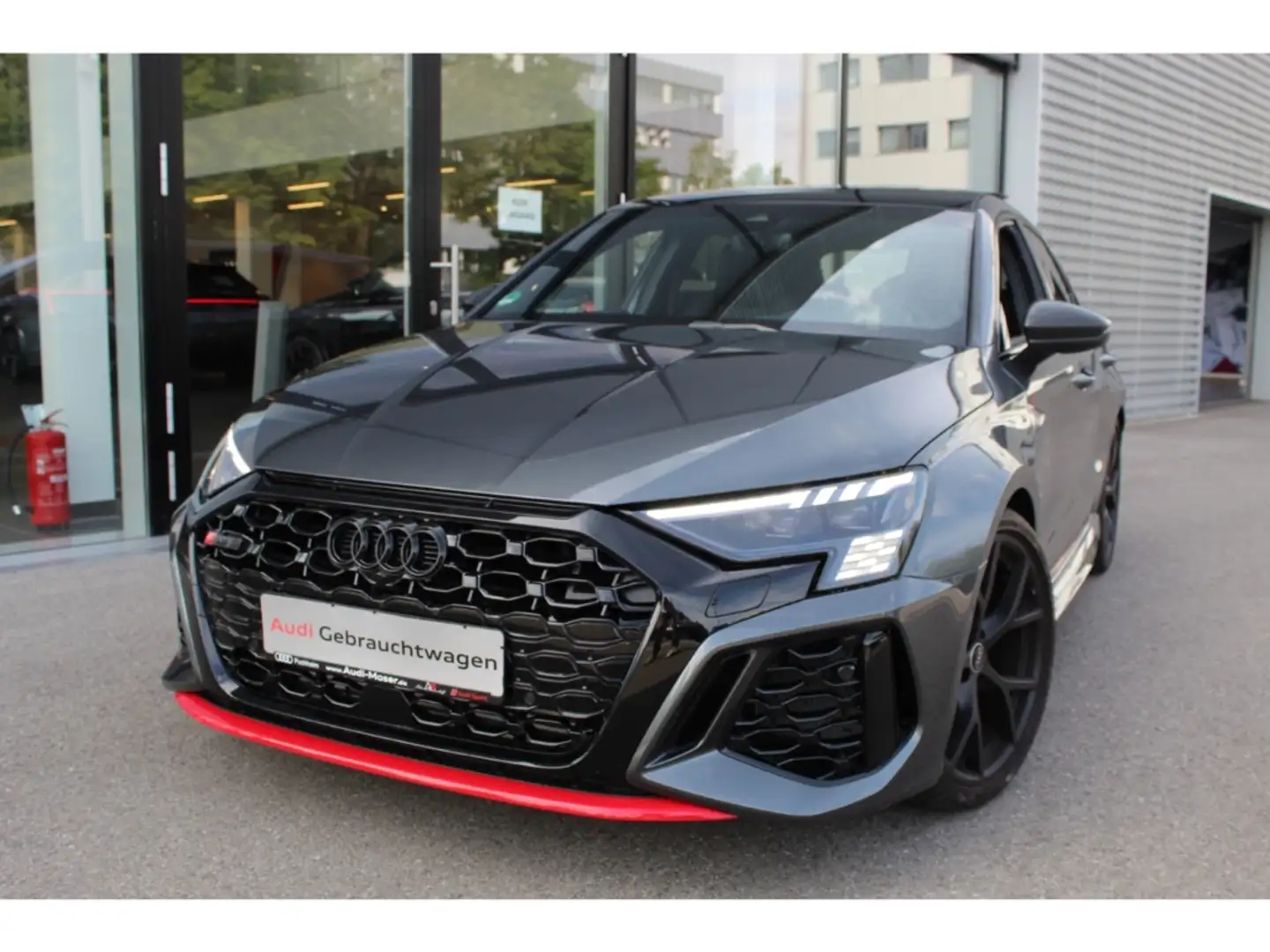 Audi RS3 Sportback  Mtrx*Pano*SpAGA*B&O*Carbon*DesROT!!! Gri - 2
