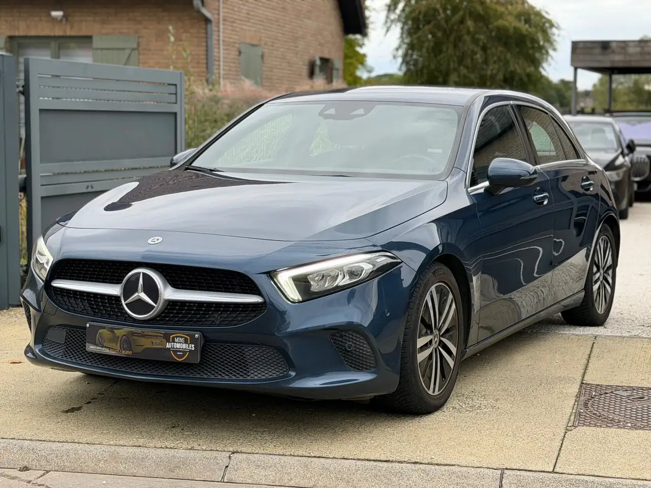 Mercedes-Benz A 180