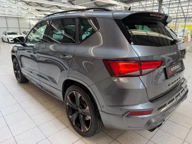 Cupra Ateca view 4