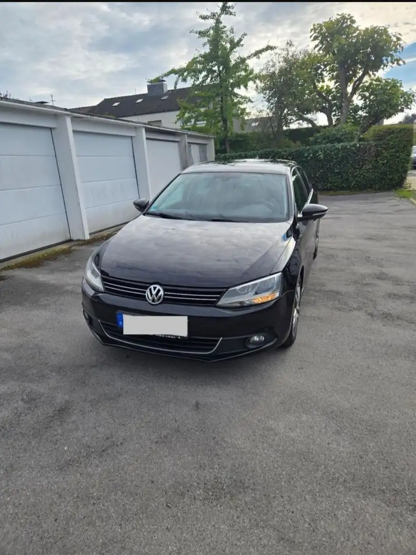 Volkswagen Jetta 2.0 TDI Comfortline - 1
