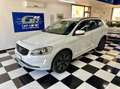 Volvo XC60 2.0 d3 Momentum 150cv geartronic Blanc - thumbnail 2