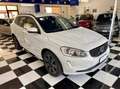 Volvo XC60 2.0 d3 Momentum 150cv geartronic Blanc - thumbnail 8