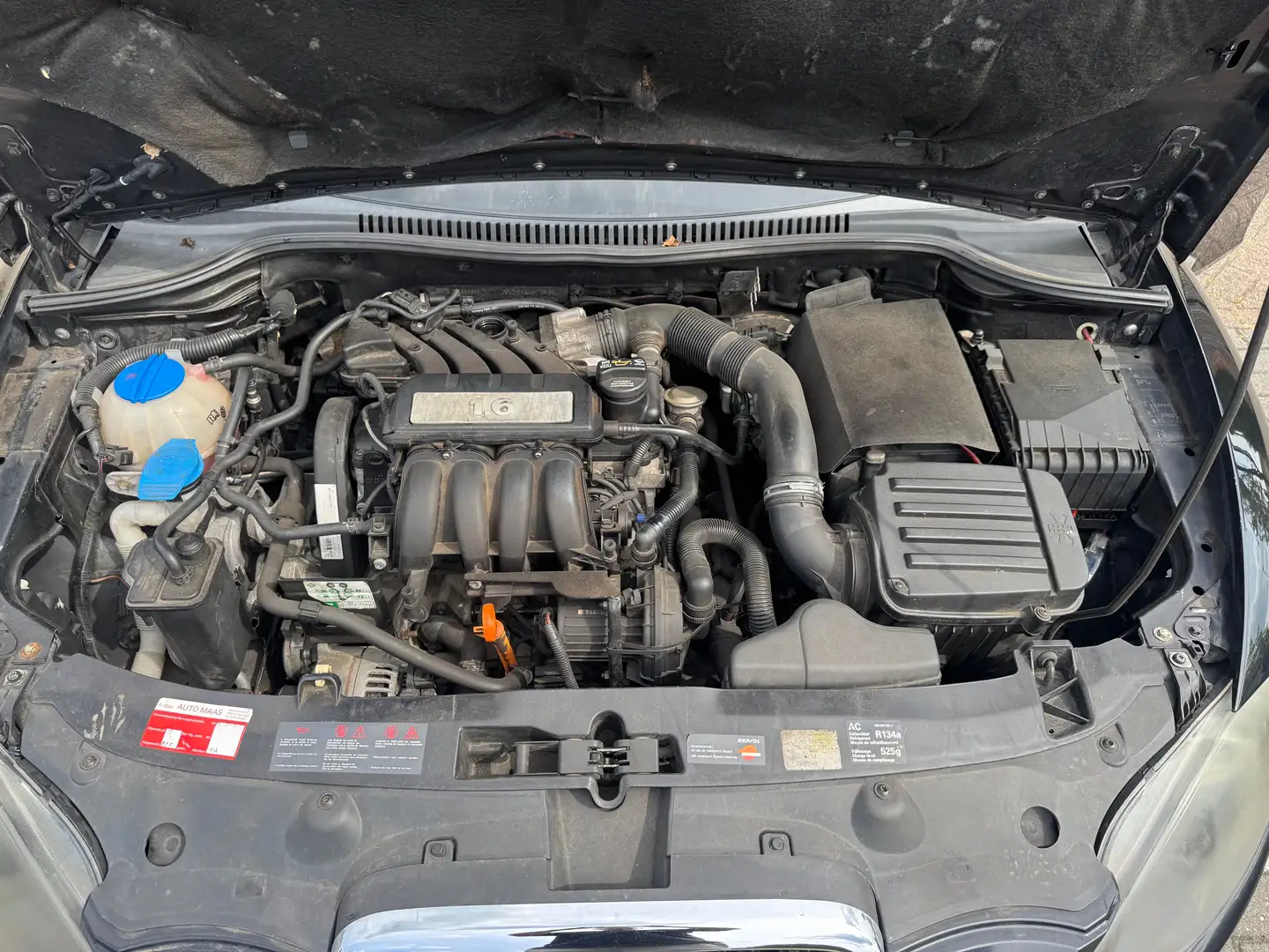 SEAT Leon Leon 1.6 Sport-up Czarny - 1