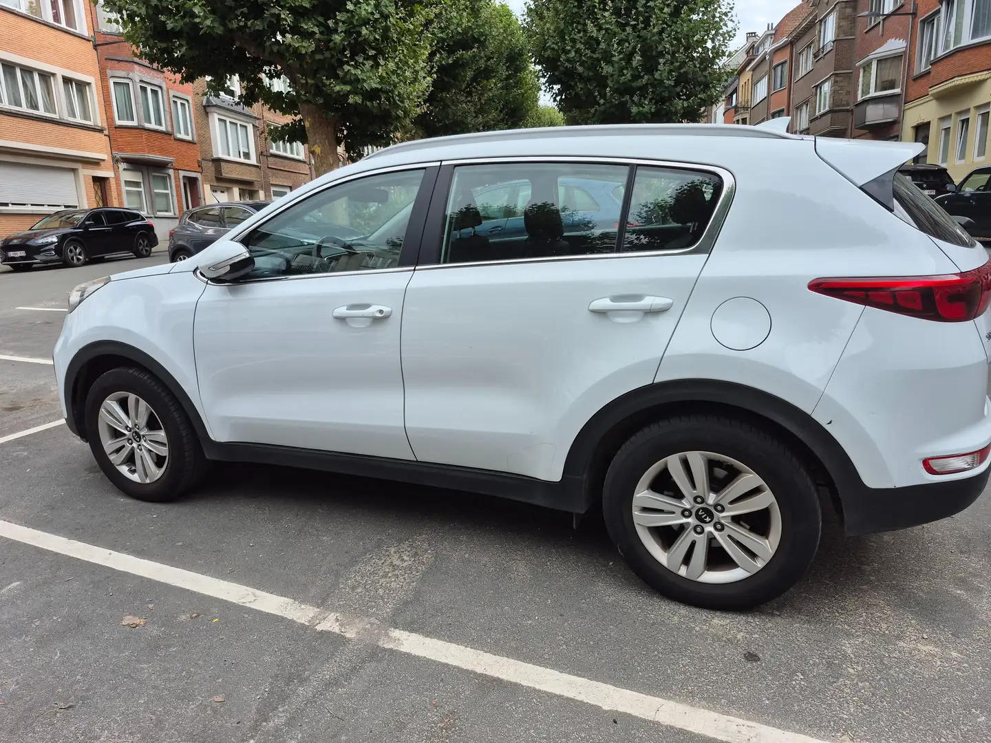 Kia Sportage Sportage 1.6i 2WD Navi Edition ISG Wit - 1