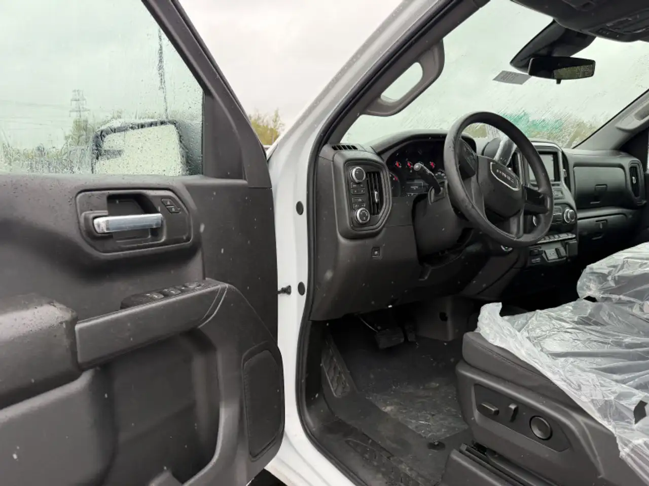 GMC Sierra 1500 снимка GMC Sierra 1500