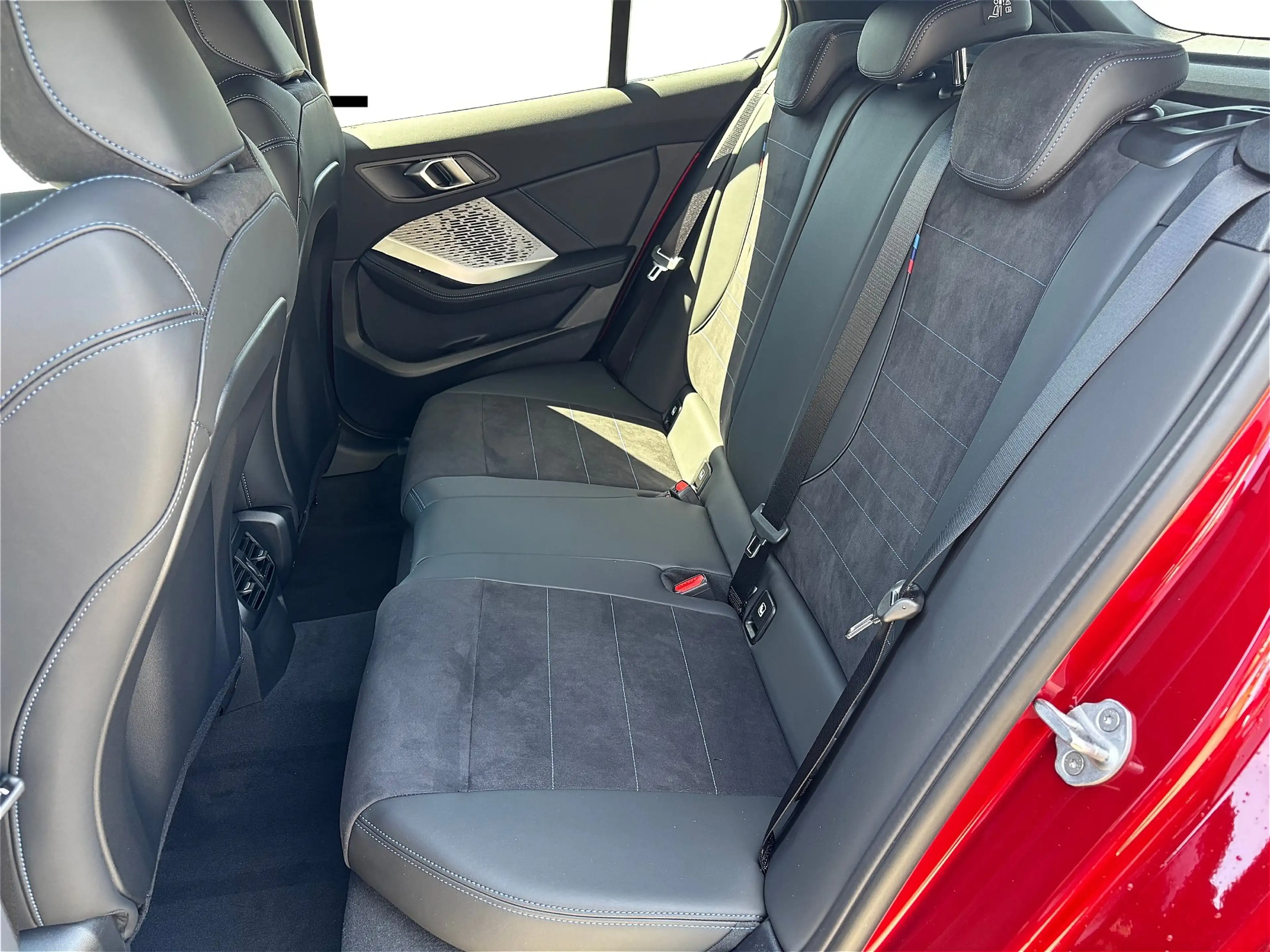 BMW 120 M Sportpaket DAB Parkassistent Klimaaut. — photo 12