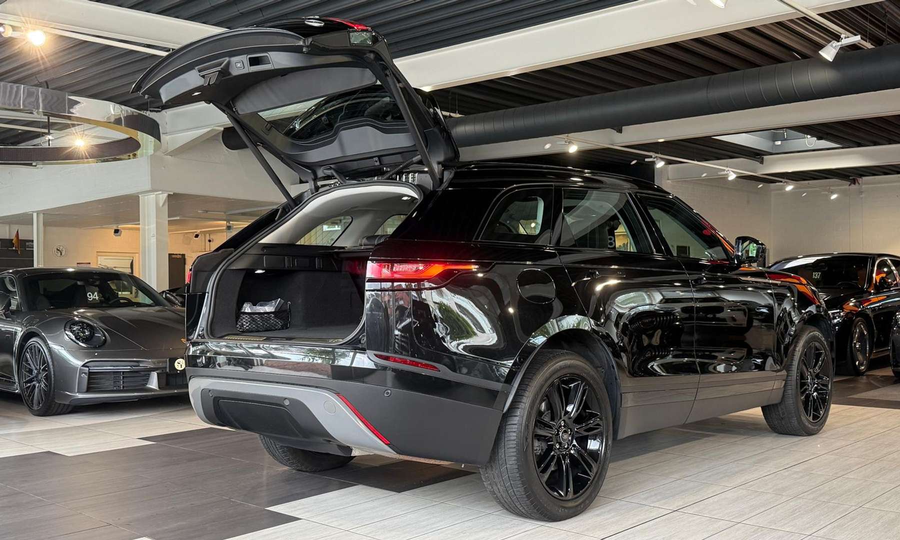 Land Rover Range Rover Velar P400e -  - Joinsteer - #4