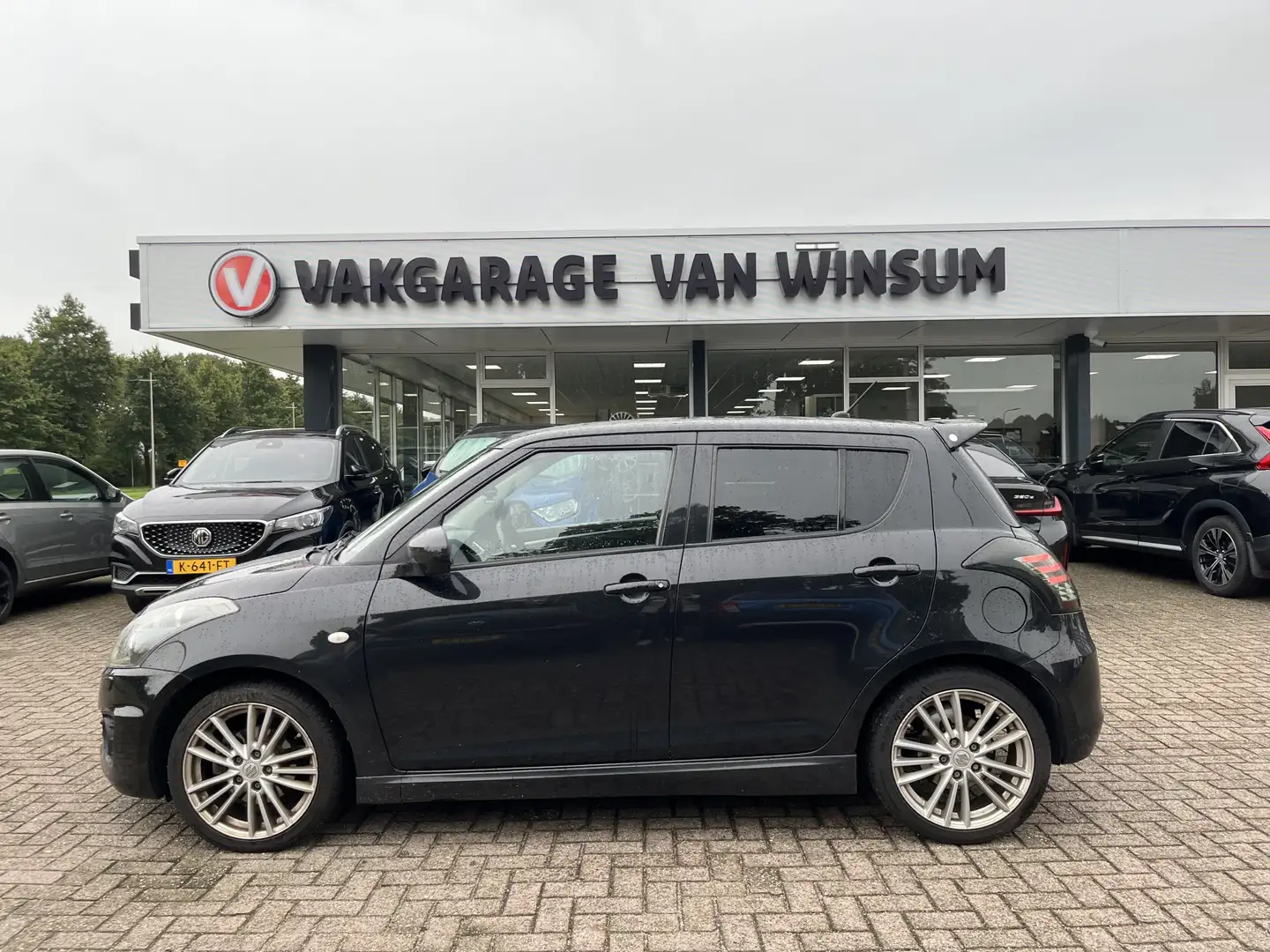 Suzuki Swift 1.6 Sport 5Drs Lmv Klima Cruise Zwart - 2