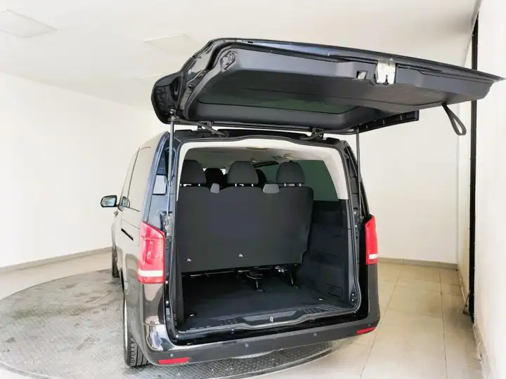 Mercedes-Benz Vito 2021, foto 24