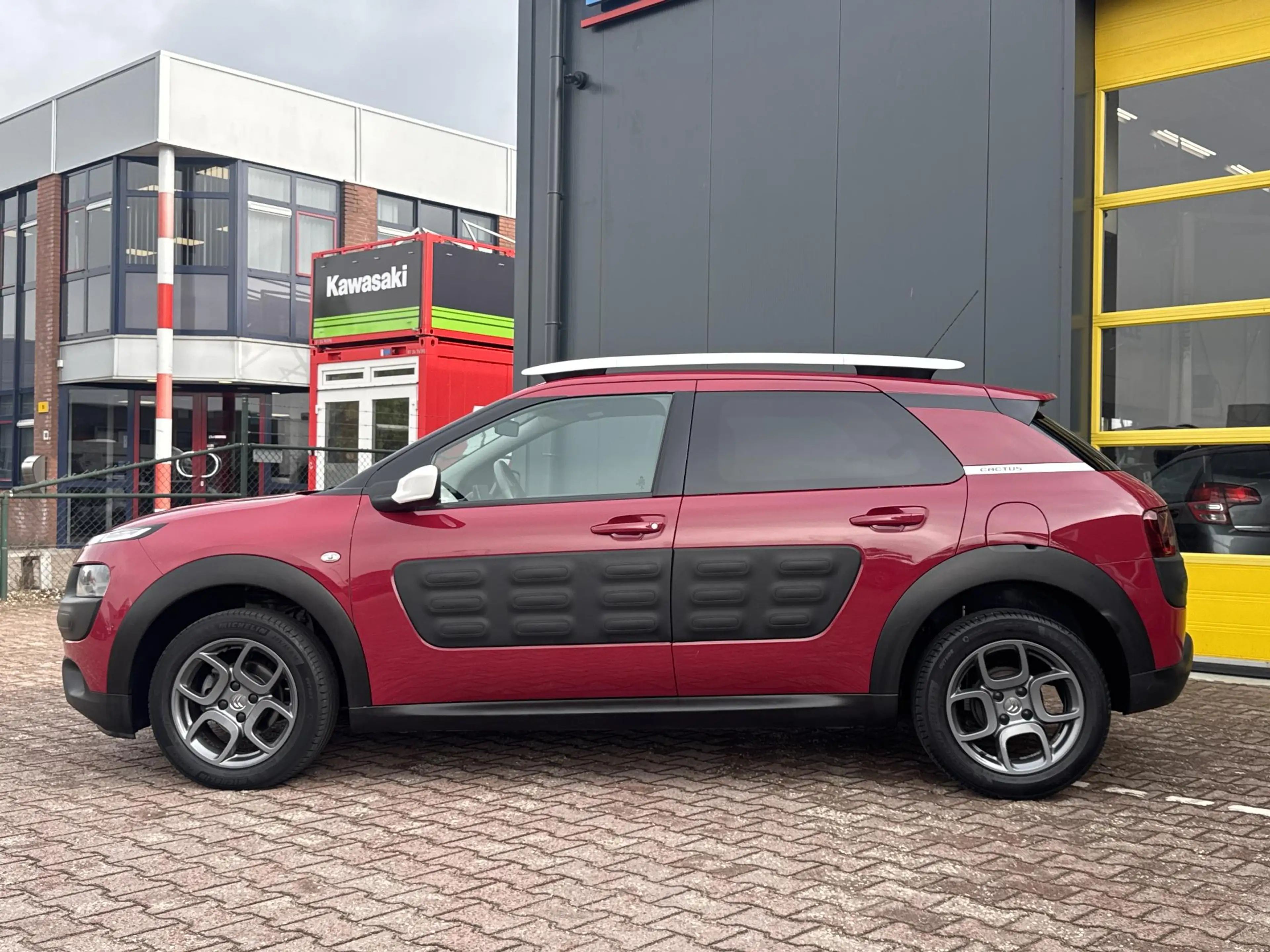 Citroen C4 Cactus 1.2 PureTech Feel Automaat!  prijs incl Bovag gara — photo 2