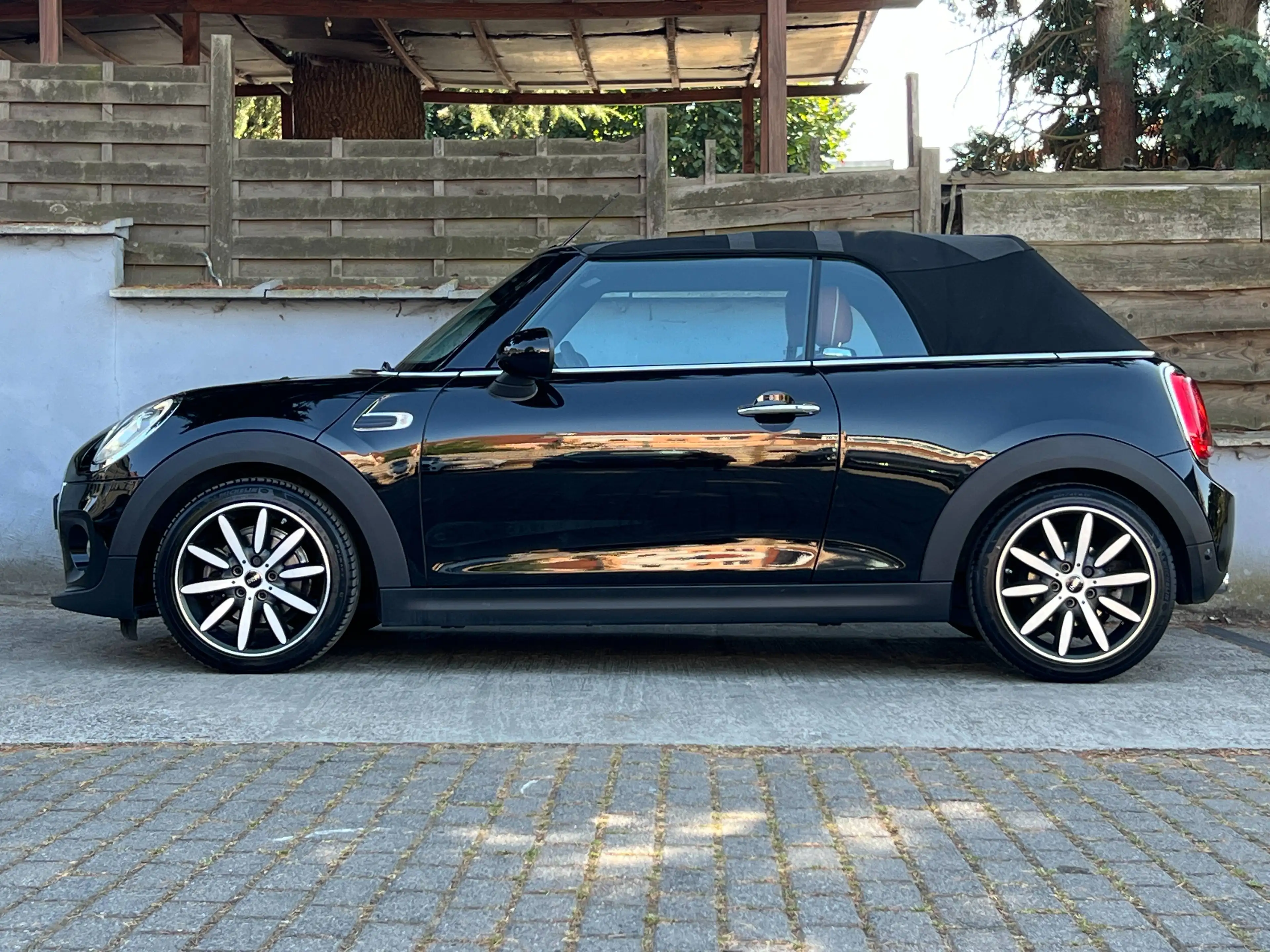 MINI Cooper Cabrio 1.5A Cooper 136cv  Cabriolet Pack Sport  Automatique — photo 2
