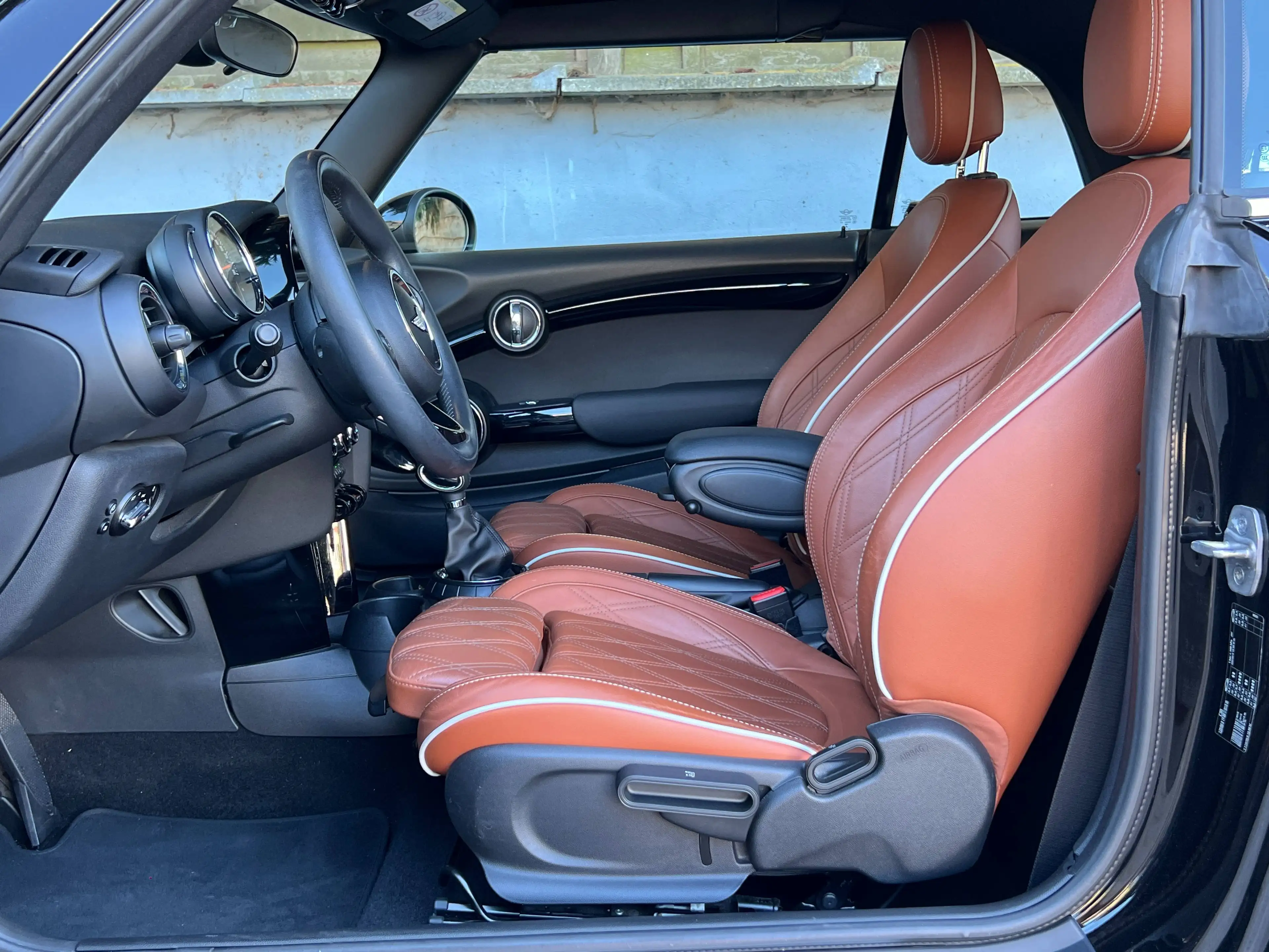 MINI Cooper Cabrio 1.5A Cooper 136cv  Cabriolet Pack Sport  Automatique — photo 12