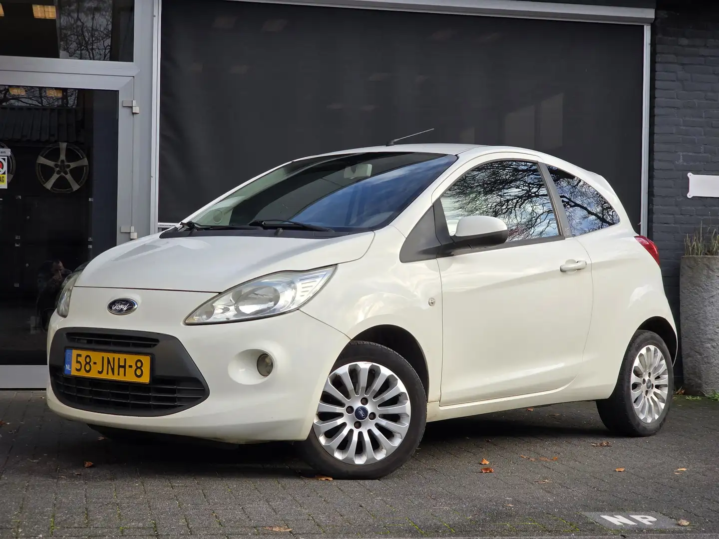 Ford Ka/Ka+ 1.2 Titanium NAP / AIRCO / Blanc - 1