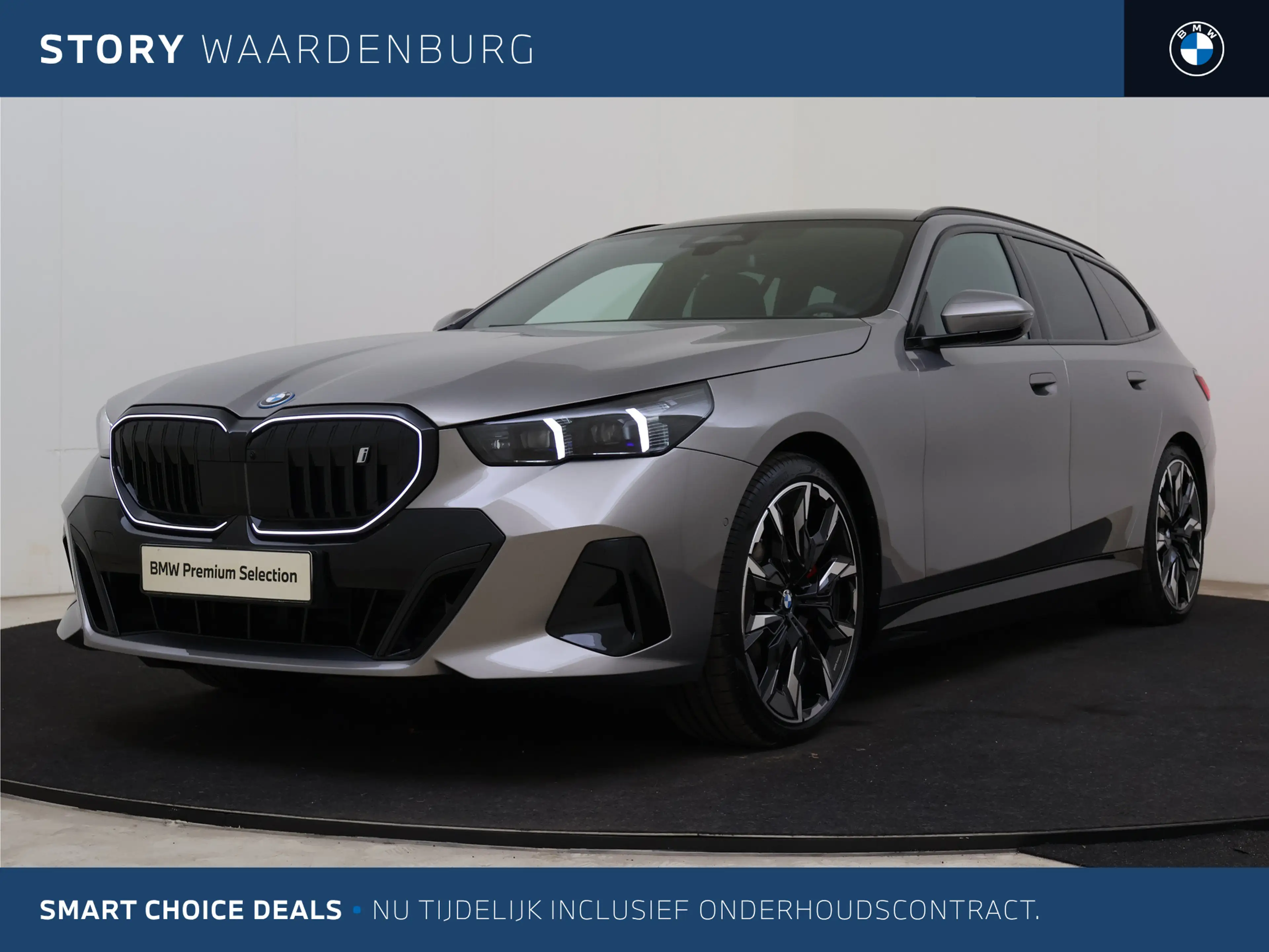 BMW i5 Touring eDrive40 M Sport / Panoramadak / Trekhaak