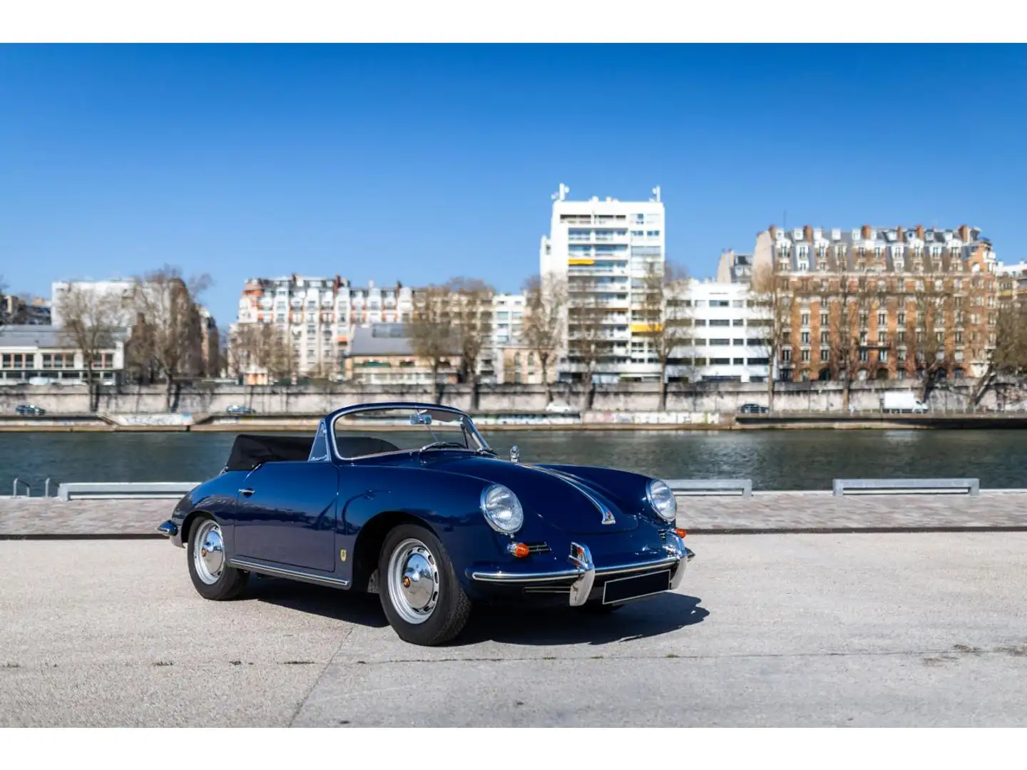Porsche 356 BT6 S 75ch Bleu - 2