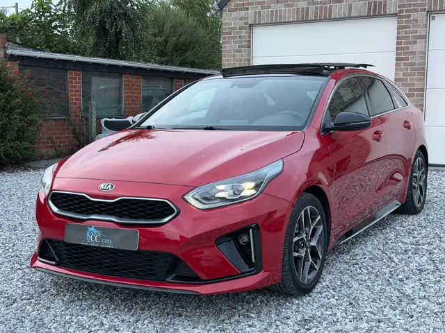 Kia ProCeed / pro_cee'd 1.0 T-GDi / GT-LINE / TOIT PANO / Xénon / JBL Sound /