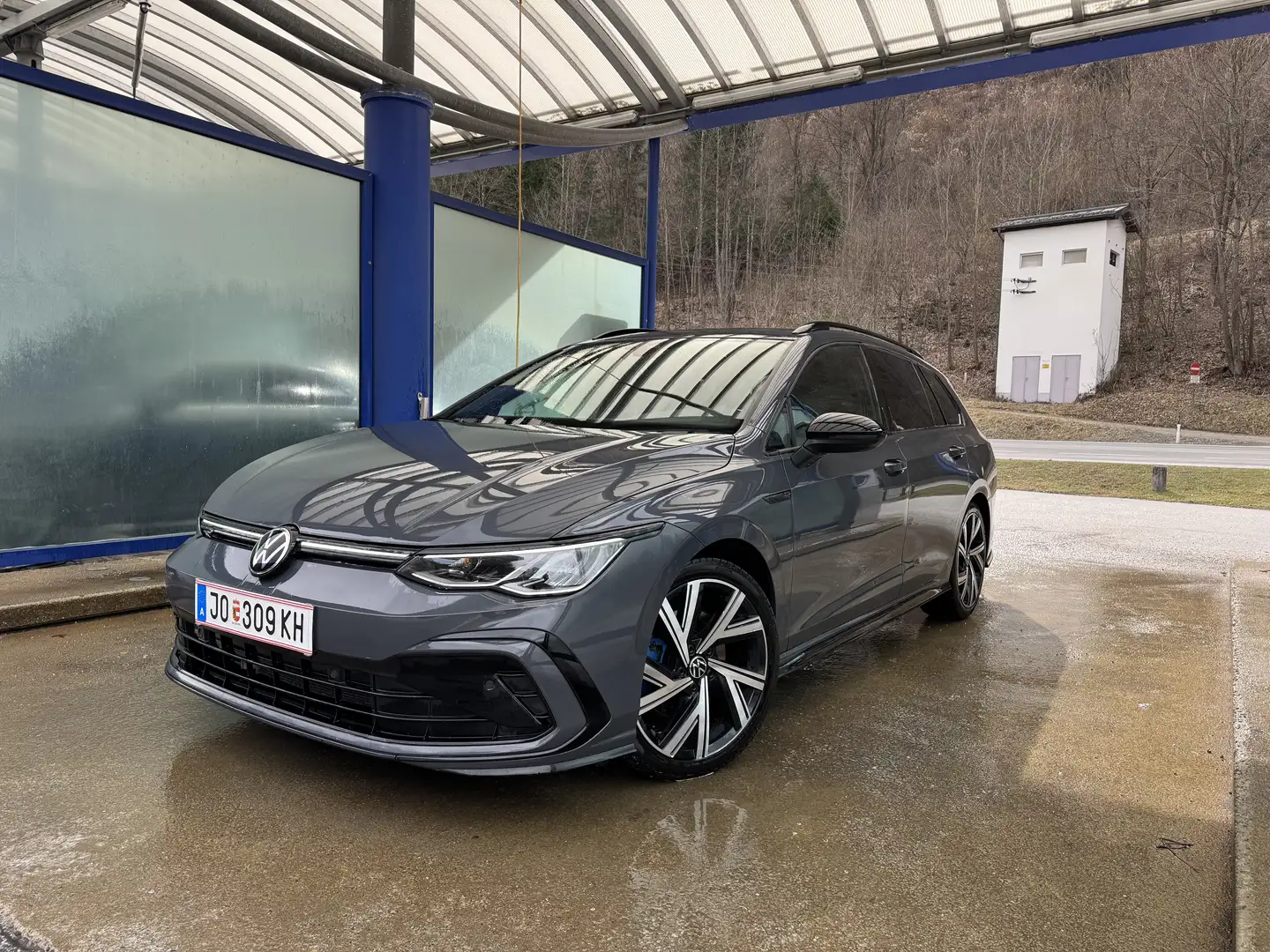 Volkswagen Golf Variant 2,0 TDI R-Line DSG - 1