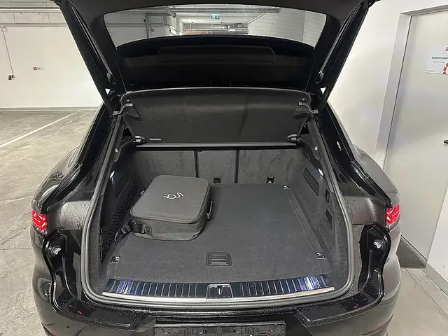 Porsche Cayenne Coupe III E-Hybrid Sport Design Ansicht 26