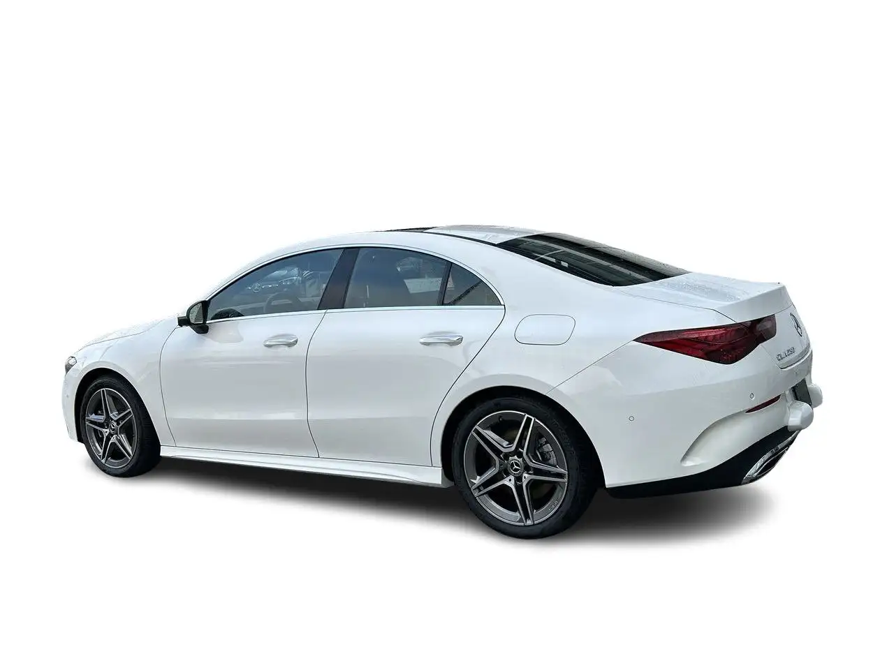 Mercedes-Benz CLA снимка Mercedes-Benz CLA