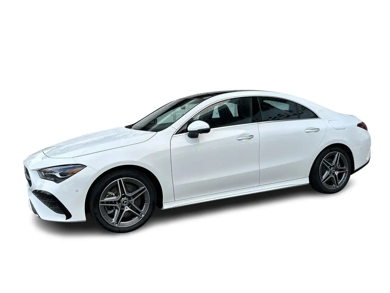 Mercedes-Benz CLA снимка Mercedes-Benz CLA