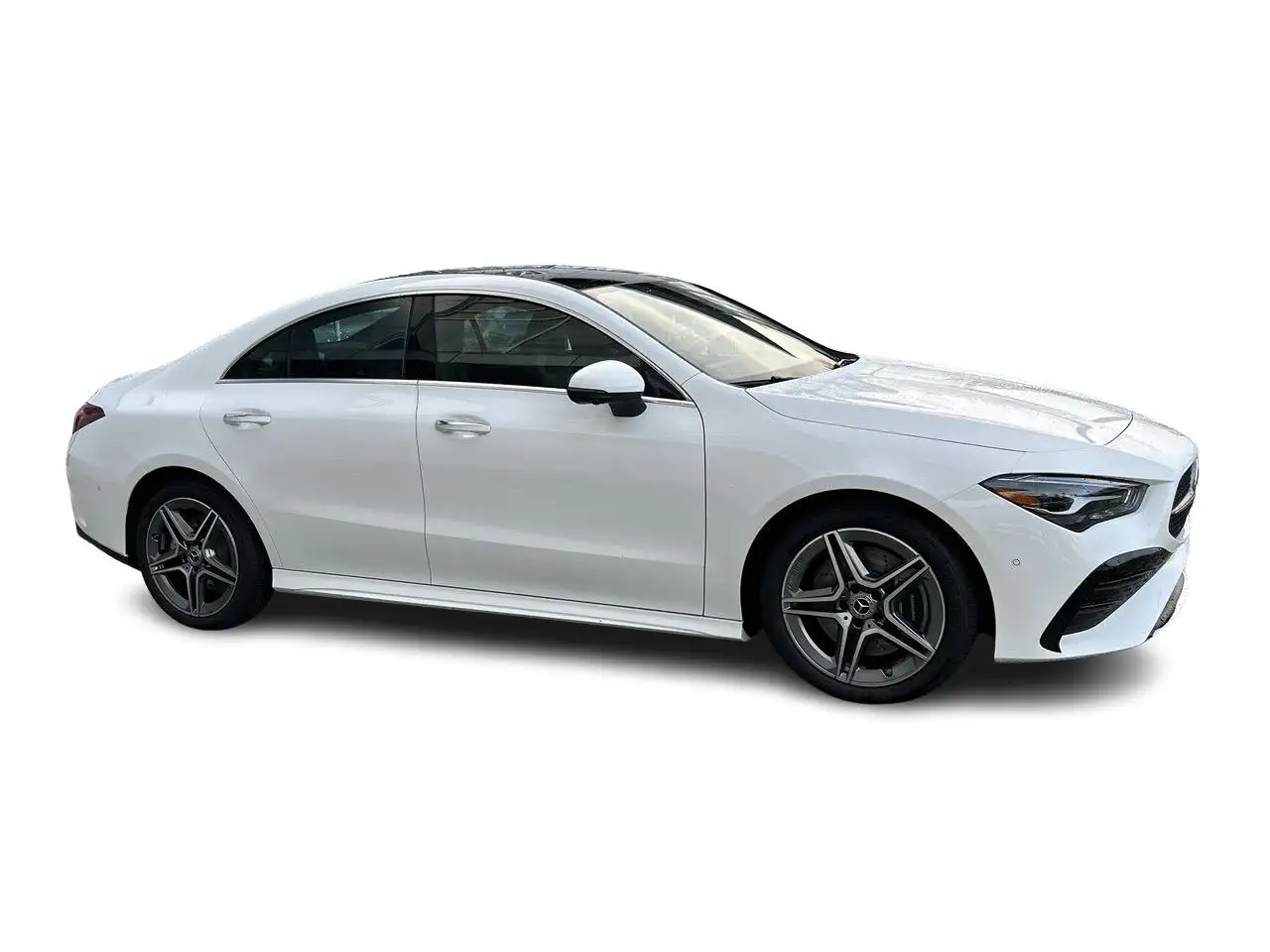 Mercedes-Benz CLA снимка Mercedes-Benz CLA