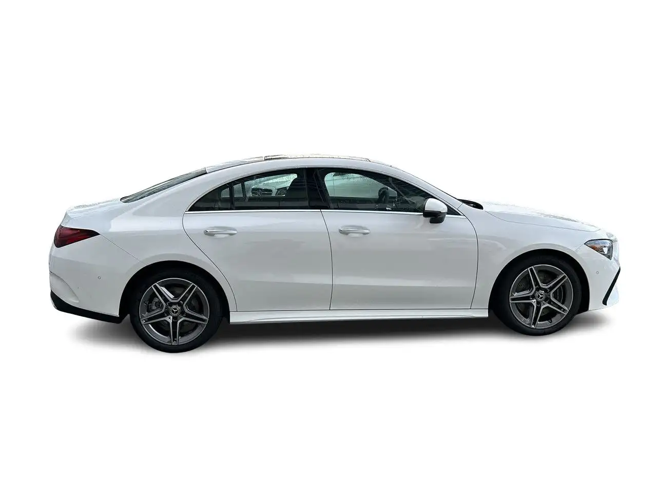 Mercedes-Benz CLA снимка Mercedes-Benz CLA