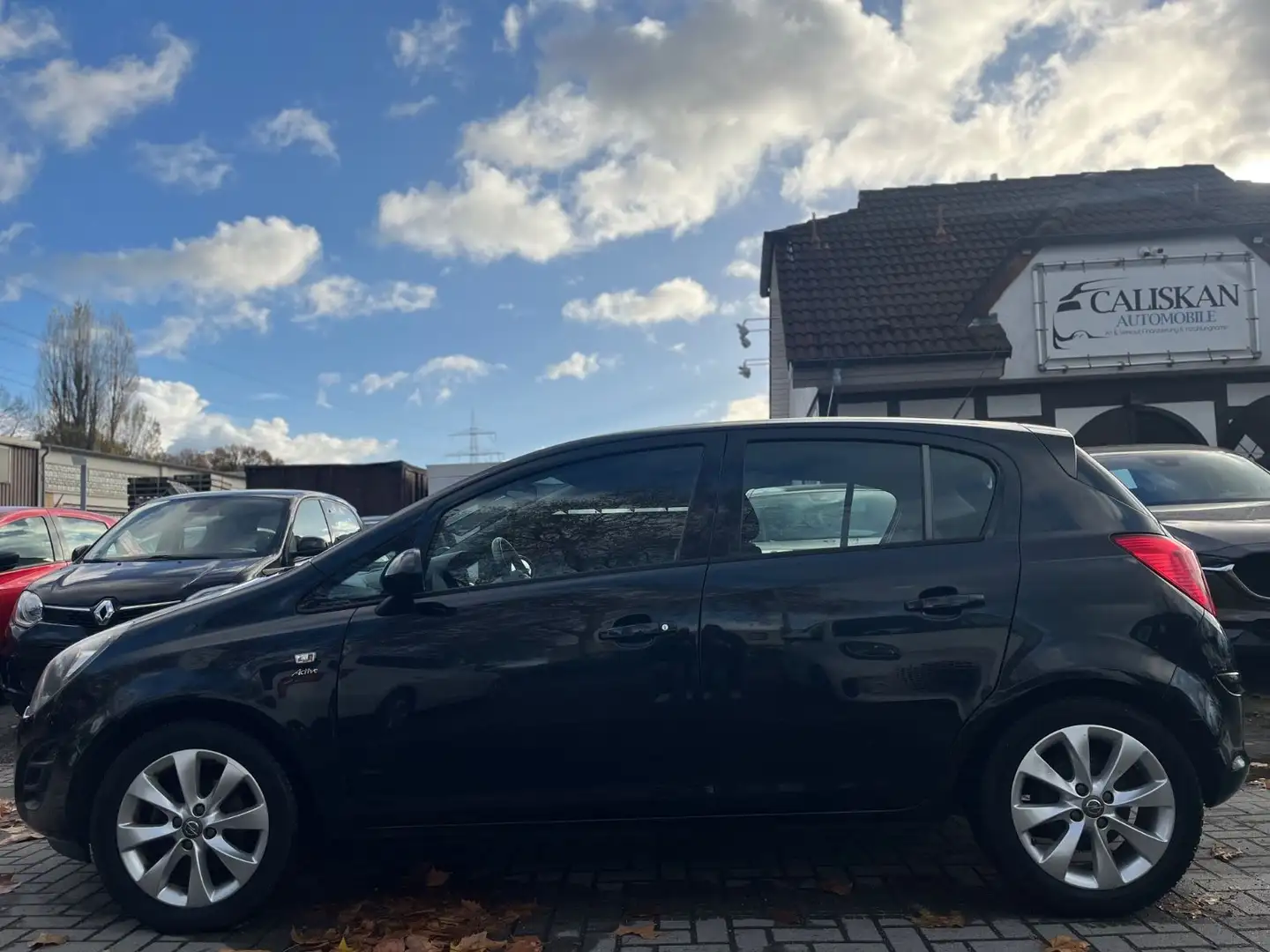 Opel Corsa D Active°2-Hand°Allwetterreifen°TÜV 3/27 Schwarz - 2