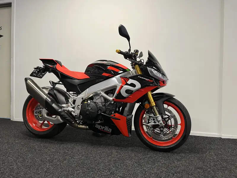 Aprilia Tuono - foto 4