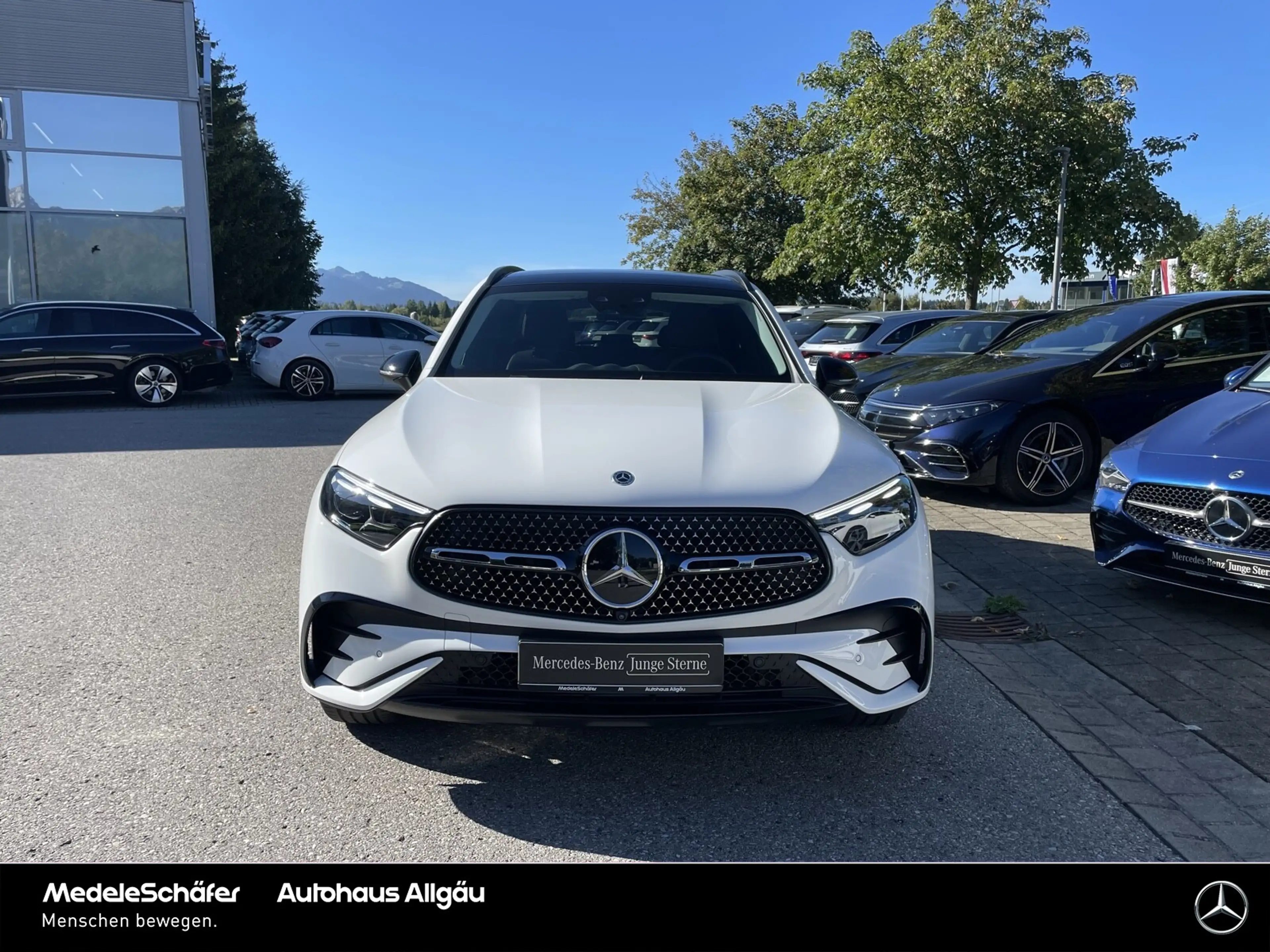 Mercedes-Benz GLC 200 GLC 200 4M AMG Night AHK Burmester Pano Distronic — photo 2