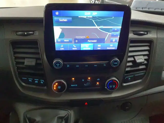 Ford Transit view 12